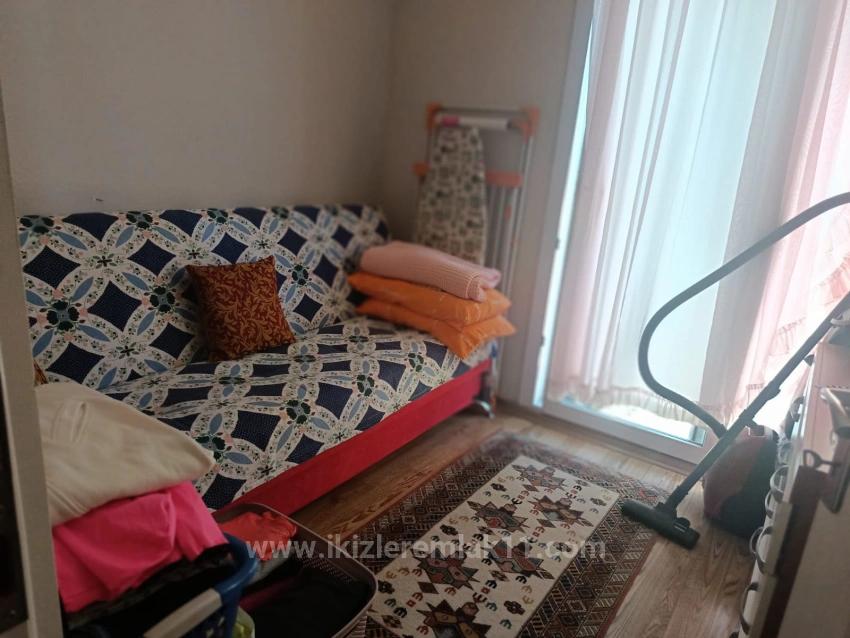 2+1 Mittelgeschosswohnung Zum Verkauf Im Zentrum Von Seferihisar Ürkmez