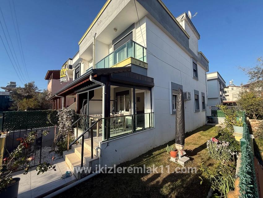3+1-Zimmer Villa Zu verkaufen in Payamlı Bz. Seferihisar Doğanbey - 160 m²