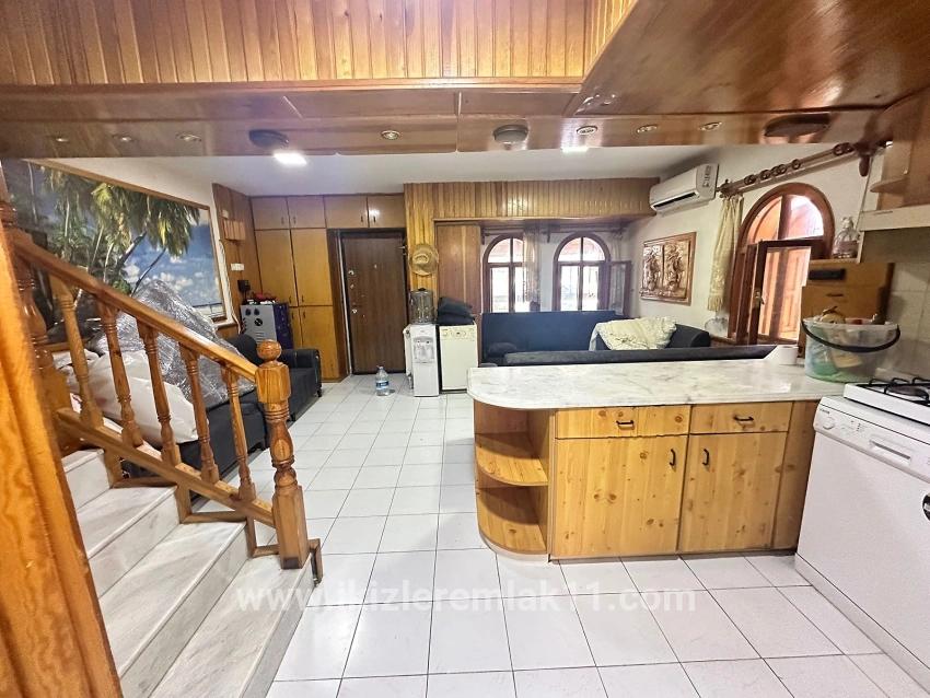 3+1-Zimmer Sommerhaus Zu verkaufen in Cumhuriyet Bz. Seferihisar Doğanbey - 160 m²