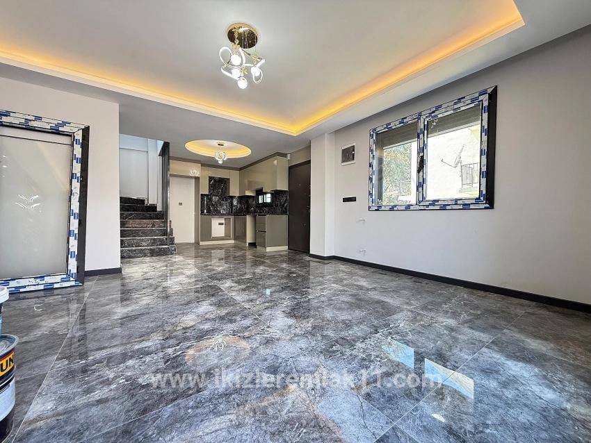 3+1-Zimmer Villa Zu verkaufen in Cumhuriyet Bz. Seferihisar Doğanbey - 200 m²