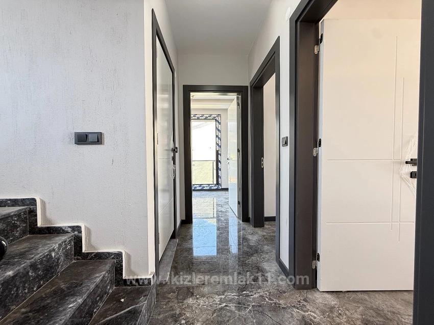 Brandneue, Freistehende 3+1-Villa Zum Verkauf In Doğanbey, Seferihisar.