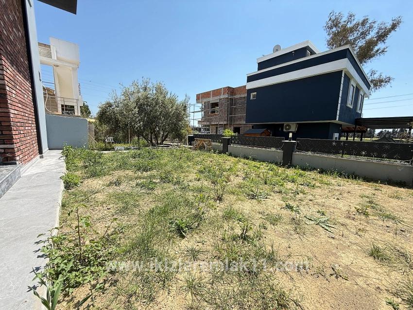 3+1-Zimmer Villa Zu verkaufen in Cumhuriyet Bz. Seferihisar Doğanbey - 200 m²
