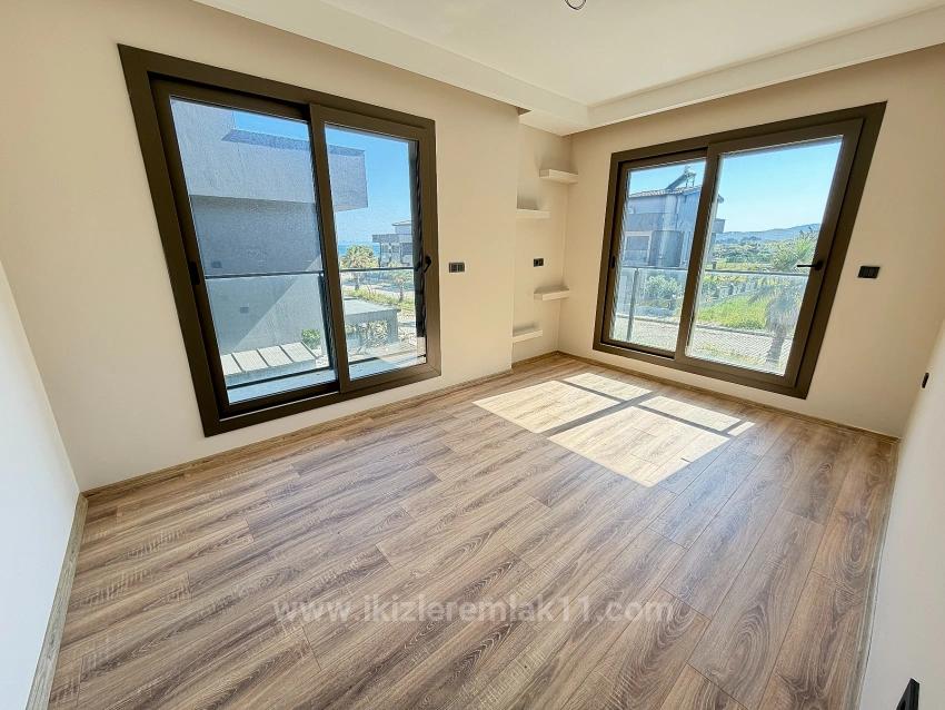 3+1 Ultra-Luxusvilla Mit Meerblick In Doğanbey Zu Verkaufen