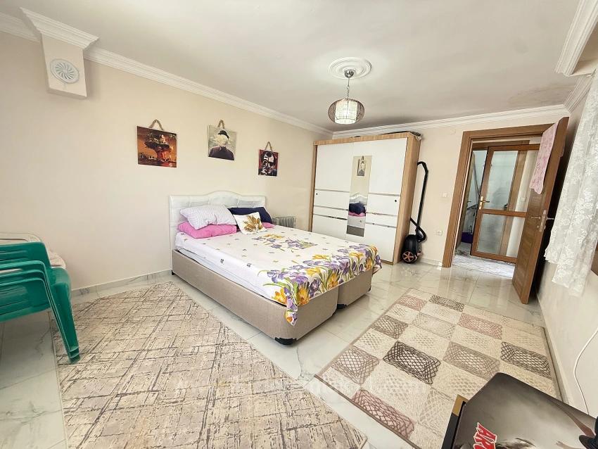 2+1 Voll Möblierte Villa Mit Garten In Doğanbey, Seferihisar Zu Verkaufen