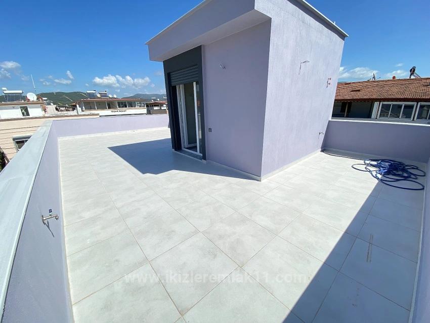 Brandneue, Freistehende Luxusvilla Mit 3 Schlafzimmern Und Einem Zusätzlichen Zimmer In Doğanbey, Seferihisar, Zu Verkaufen.