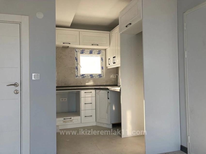 2+1 Villa Mit Meerblick Und Garten Zum Verkauf In Doğanbey, Seferihisar