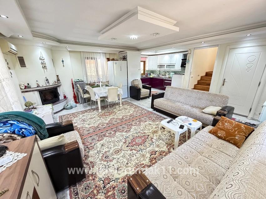 4+1-Zimmer Einfamilienhaus Zu verkaufen in Cumhuriyet Bz. Seferihisar Doğanbey - 300 m²