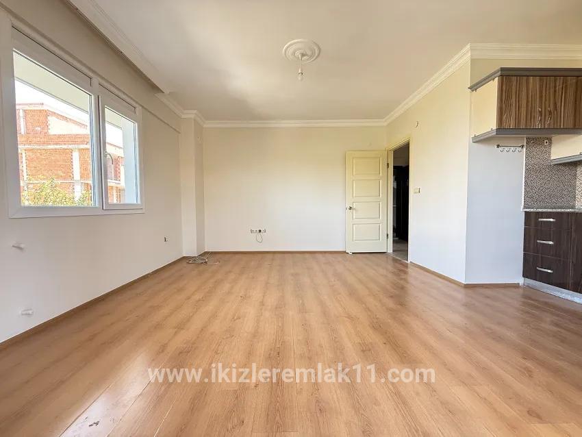 2+1-Zimmer Appartement Zu verkaufen in Mersin Alanı Bz. Seferihisar Ürkmez - 85 m²