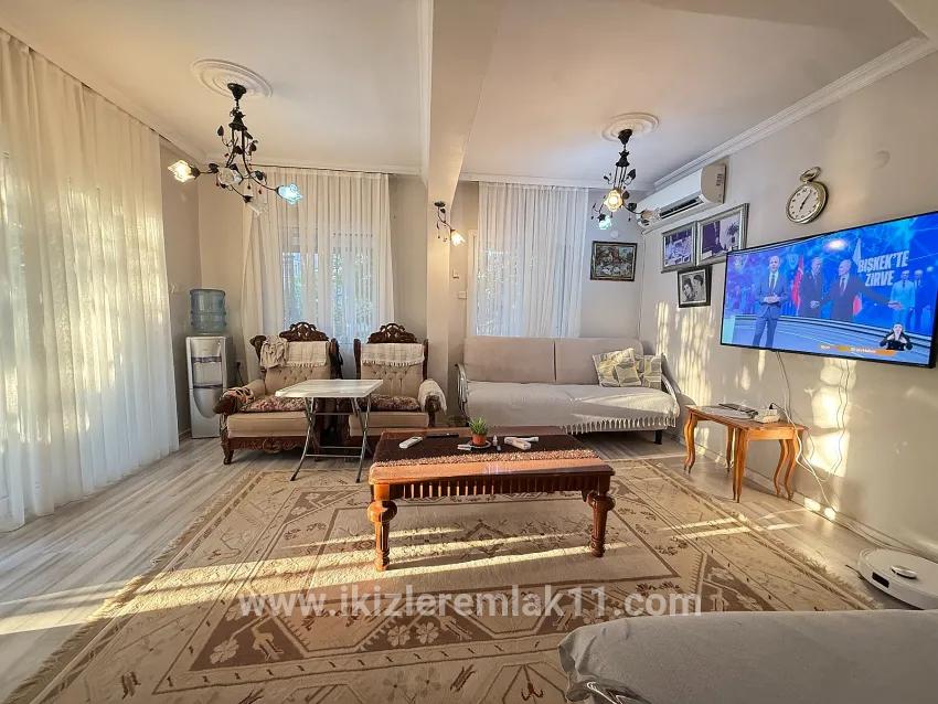 4+1-Zimmer Einfamilienhaus Zu verkaufen in Bengiler Bz. Seferihisar Ürkmez - 210 m²