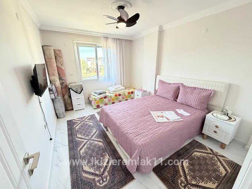 3+1-Zimmer Einfamilienhaus Zu verkaufen in Cumhuriyet Bz. Seferihisar Doğanbey - 180 m²