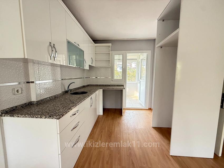 4+1 Villa Mit Großem Garten Zum Verkauf Im Seferihisar Doğanbey Center