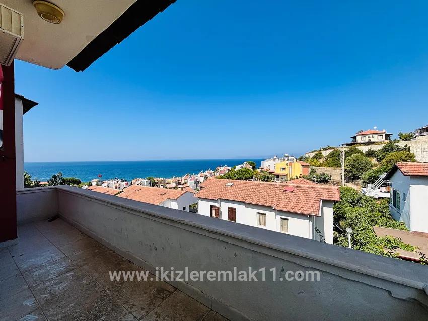 3+1-Zimmer Sommerhaus Zu verkaufen in Atatürk Bz. Seferihisar Doğanbey - 150 m²