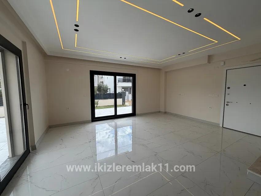 3+1-Zimmer Villa Zu verkaufen in Gümüldür Cumhuriyet Bz. Menderes Gümüldür - 180 m²