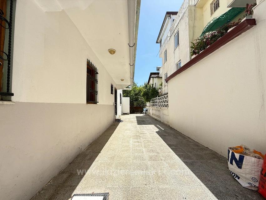 3+1 Gartenapartment In Ürkmez Zu Verkaufen, 250 Meter Vom Meer Entfernt, Erschwinglicher Preis