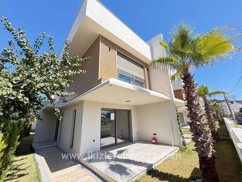 3+1-Zimmer Villa Zu verkaufen in Mersin Alanı Bz. Seferihisar Ürkmez - 200 m²