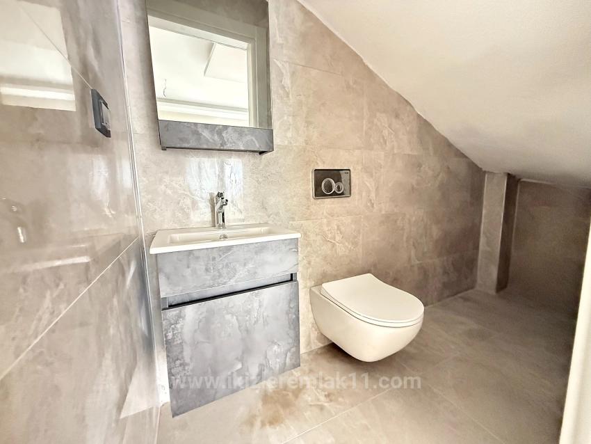 Brandneues Luxus-Sommerhaus Mit 3+1 Bädern In Seferihisar Doganbey Zu Verkaufen