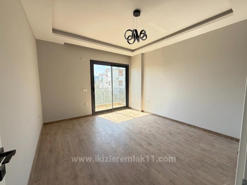 3+1 Duplex-Sommerhaus Mit Pool In Seferihisar Doğanbey