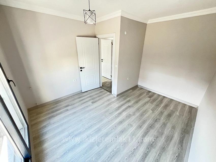 Brandneue, Freistehende 3+1-Zimmer-Villa Mit Großem Garten In Seferihisar Doğanbey Zu Verkaufen