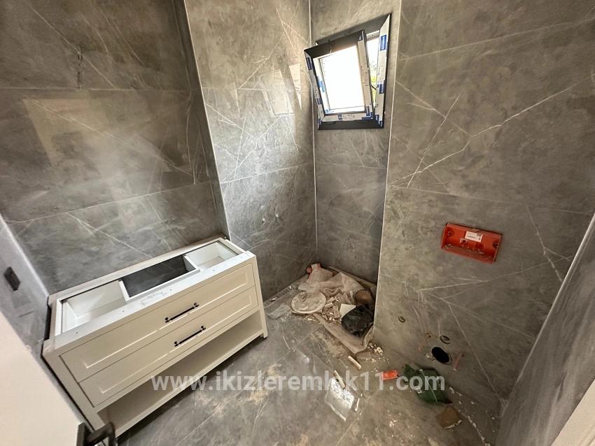 2+1-Zimmer Villa Zu verkaufen in Mersin Alanı Bz. Seferihisar Ürkmez - 170 m²