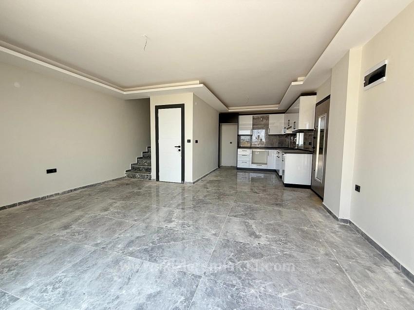 3+1 Villa Mit Meerblick Und Separatem Garten In Seferihisar Doğanbey Zu Verkaufen