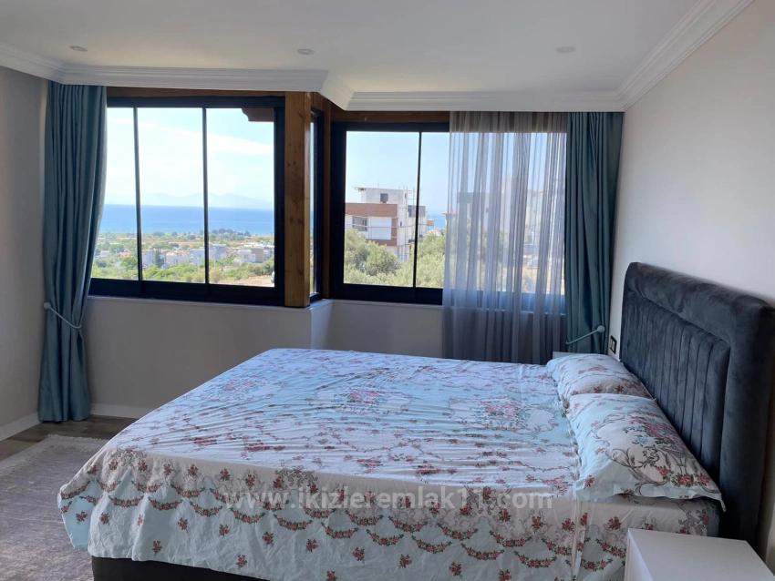 Freistehende Villa Mit 3+1 Schlafzimmern, Meerblick Und Pool In Seferihisar Doğanbey Zu Verkaufen