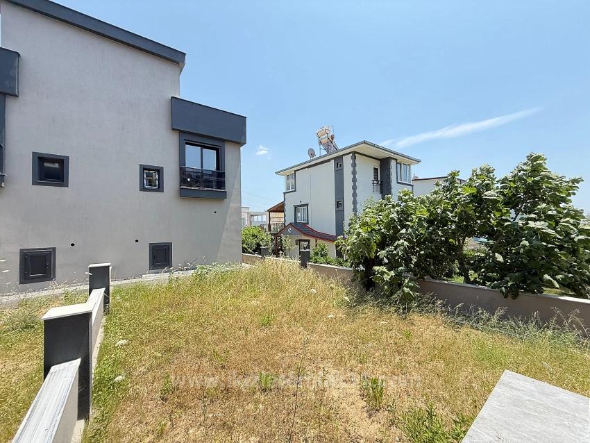 3+1 Villa Mit Meerblick Und Garten In Seferihisar Doğanbey Zu Verkaufen