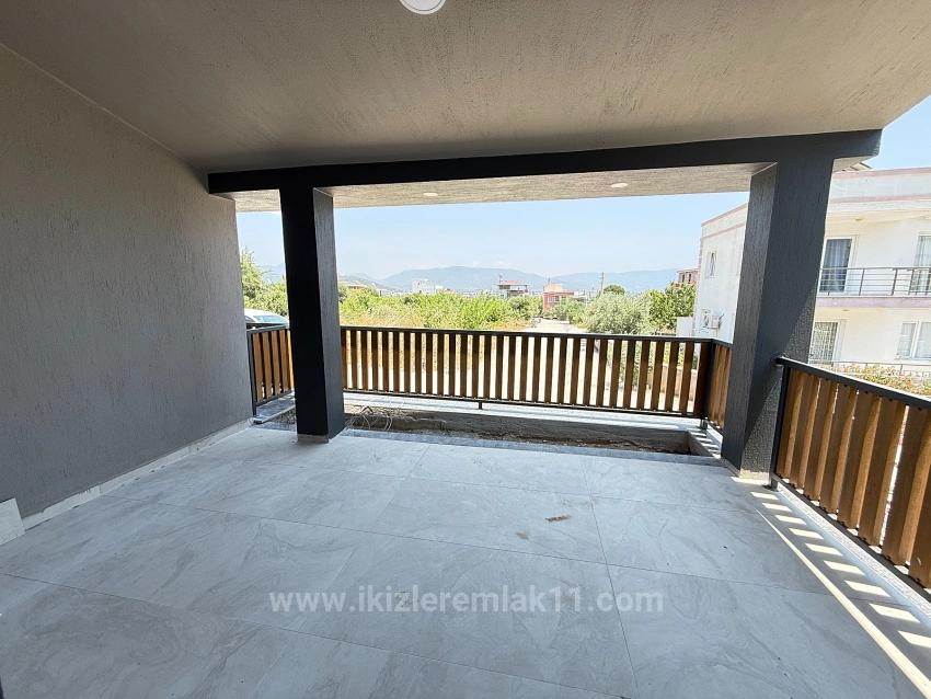 3+1 Villa Mit Meerblick Und Garten In Seferihisar Doğanbey Zu Verkaufen