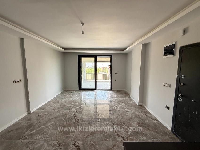 3+1 Villa Mit Meerblick Und Garten In Seferihisar Doğanbey Zu Verkaufen