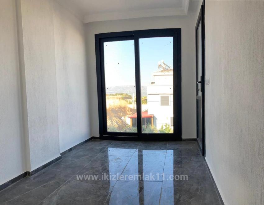 Freistehende Luxusvilla (3+1 Zimmer) Zum Verkauf In Seferihisar Doğanbey