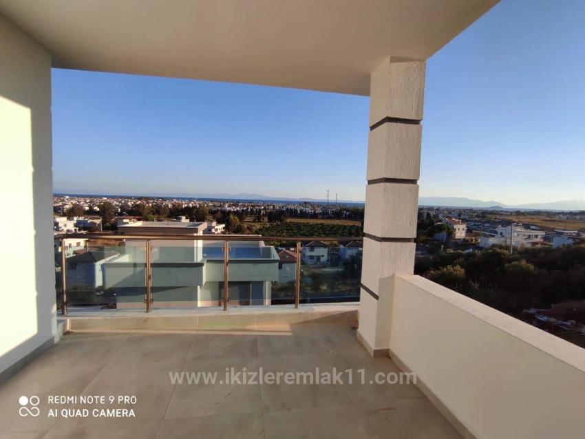 Freistehendes Ferienhaus (4+2) In Doğanbey Zu Verkaufen, Inmitten Der Natur Mit Freiem Meerblick