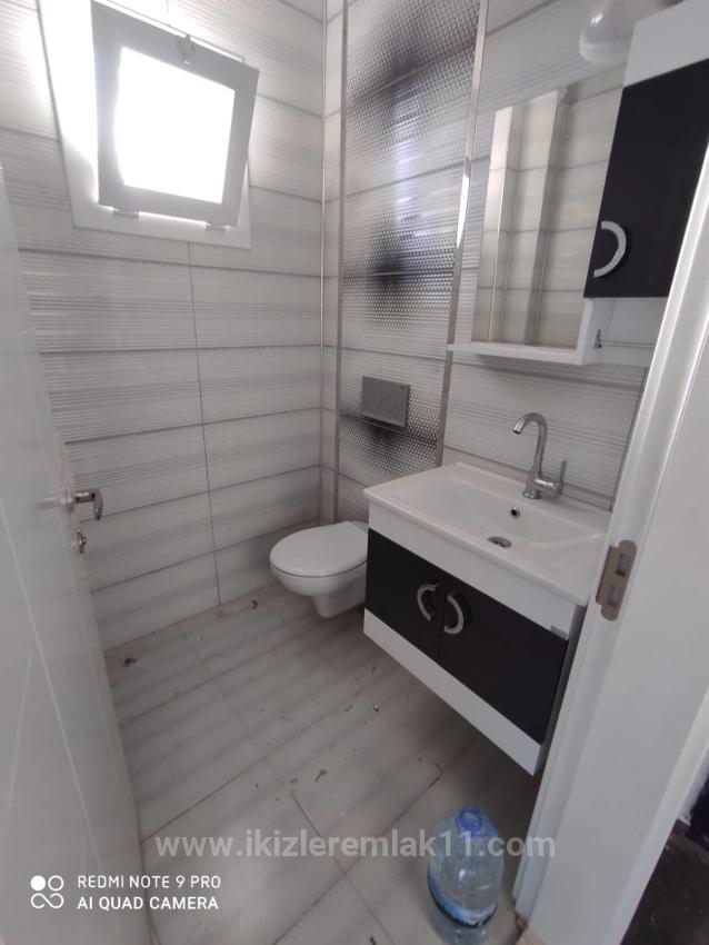 Freistehendes Ferienhaus (4+2) In Doğanbey Zu Verkaufen, Inmitten Der Natur Mit Freiem Meerblick