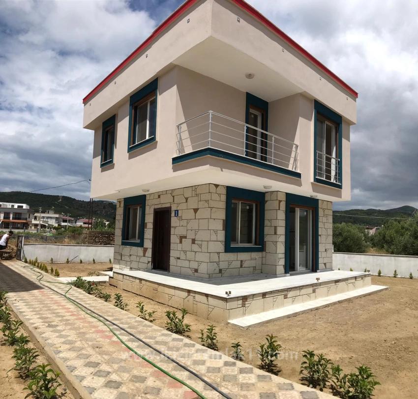 3+1 Brandneue Freistehende 3+1 Villa Zum Verkauf In Seferihisar Doğanbey