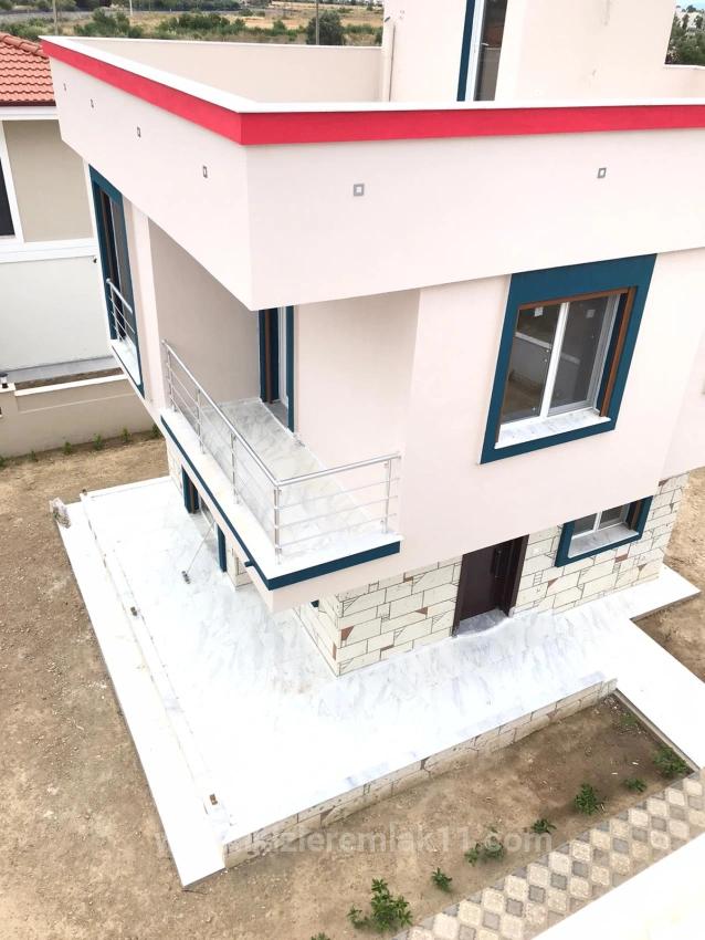 3+1 Brandneue Freistehende 3+1 Villa Zum Verkauf In Seferihisar Doğanbey