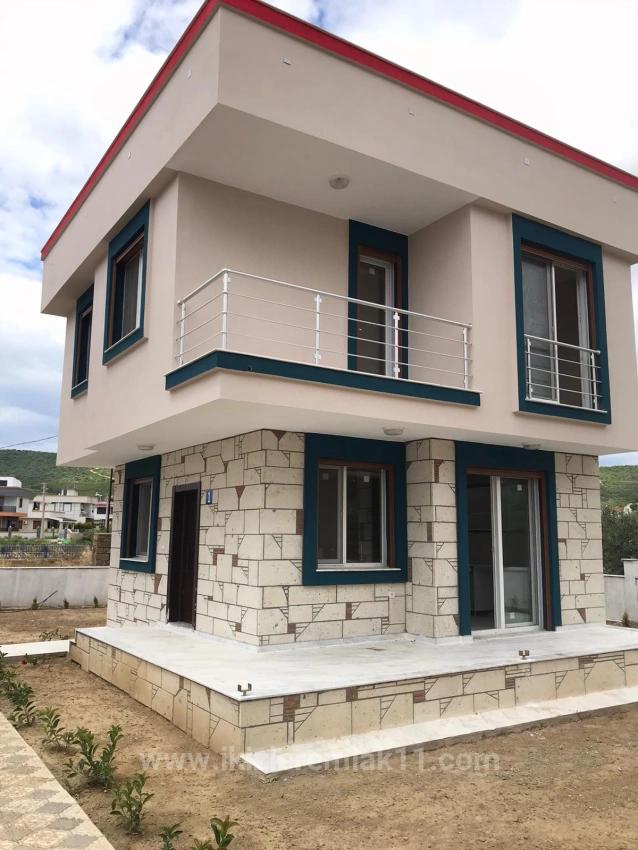 3+1 Brandneue Freistehende 3+1 Villa Zum Verkauf In Seferihisar Doğanbey