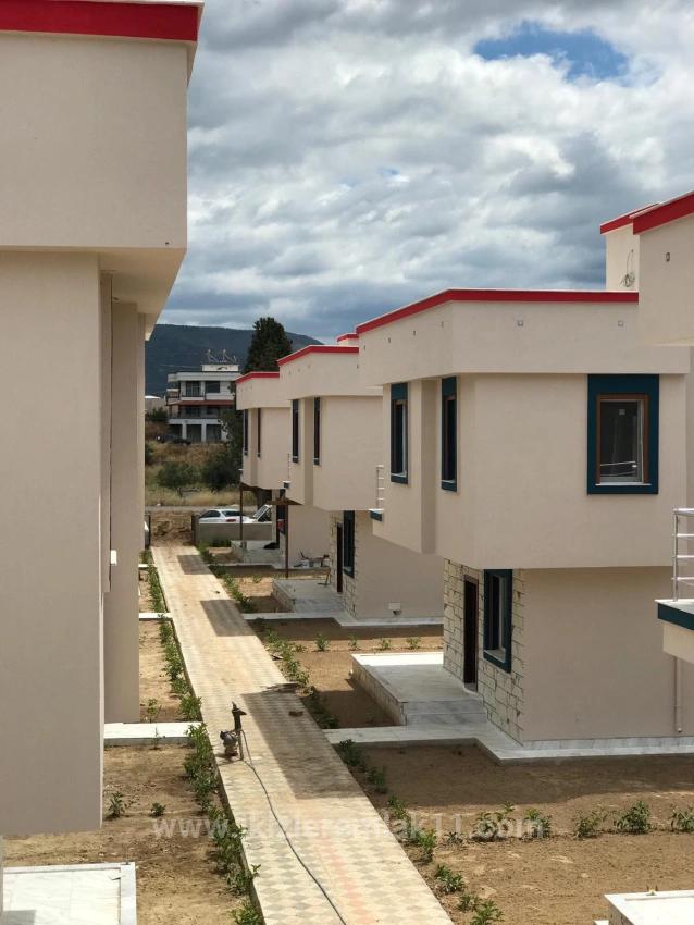 3+1 Brandneue Freistehende 3+1 Villa Zum Verkauf In Seferihisar Doğanbey