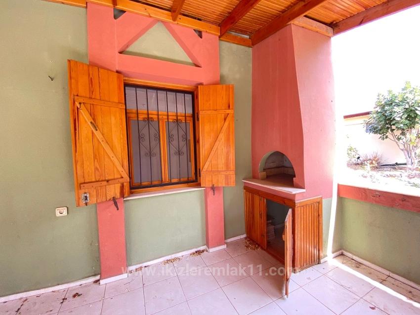 1+1 85 M2 Wohnung Zum Verkauf Am Meer In Seferihisar Ürkmez