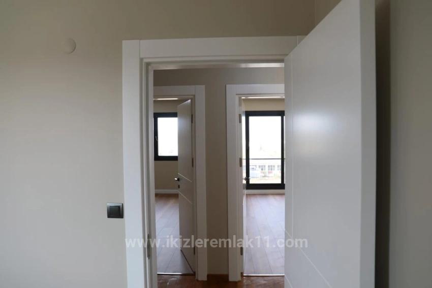 750 Quadratmeter Große Luxusvilla Mit 4 + 2 Privaten Pools Zum Verkauf In Izmir Seferihisar Düzce