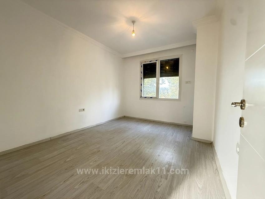 3 + 1 Brandneue Villa Mit Großem Garten Zum Verkauf In Seferihisar Doğanbey