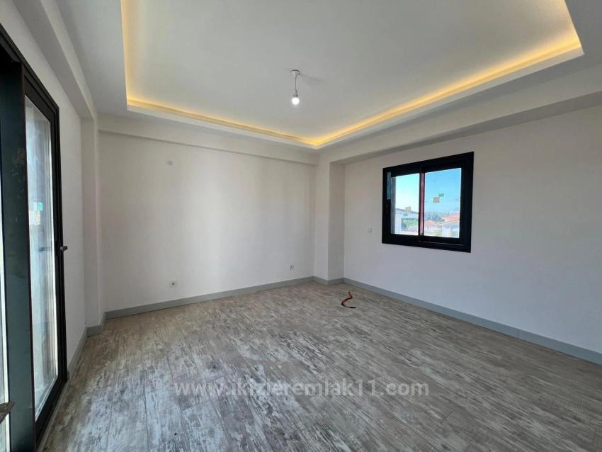 4+1 Villa Mit Privatem Pool Und Luxuriösem Kamin In Seferihisar, Akarca Zu Verkaufen