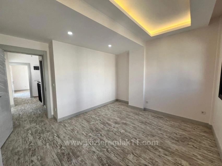 4+1 Villa Mit Privatem Pool Und Luxuriösem Kamin In Seferihisar, Akarca Zu Verkaufen