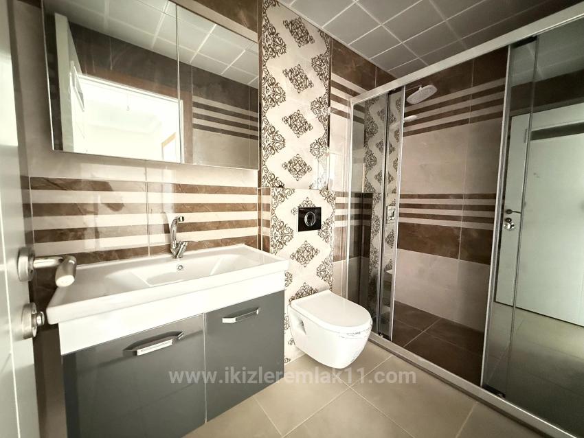 Brandneue 3+1-Maisonette-Villa/Sommerhaus Zum Verkauf In Doğanbey, Seferihisar.