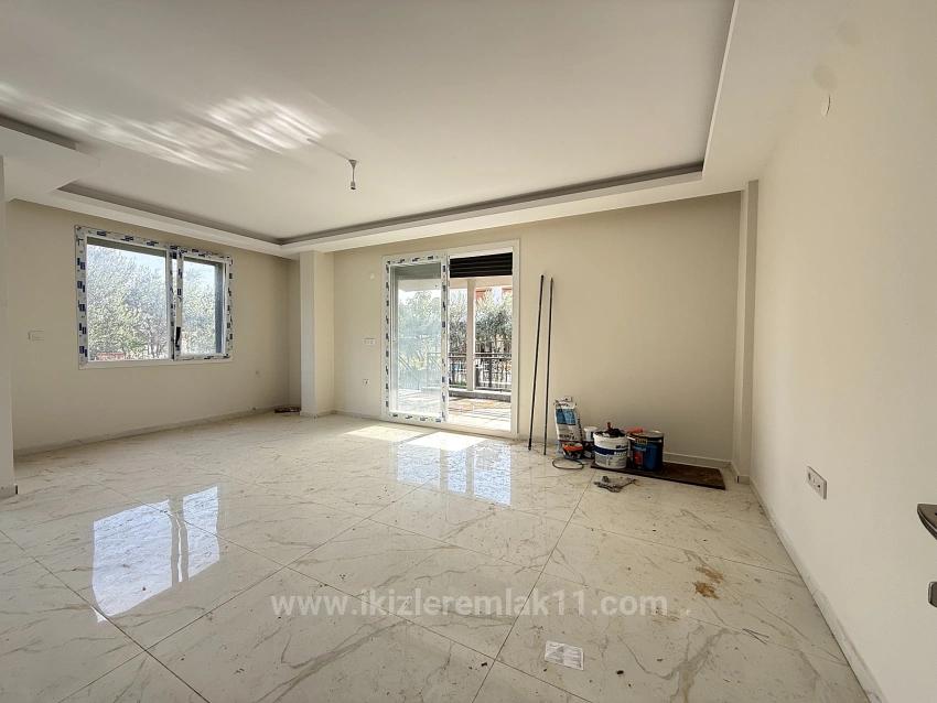 Nur Brandneue Freistehende 3+1-Zimmer-Villa Mit Garten In Doğanbey, Seferihisar Zu Verkaufen.