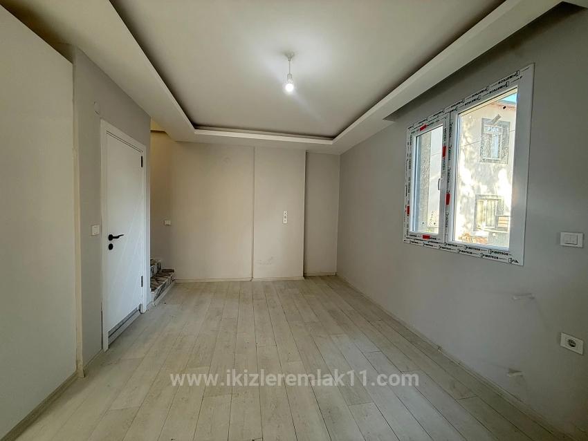 2+1 Brandneues Duplex-Sommerhaus Mit Garten Zum Verkauf In Payamlı, Seferihisar