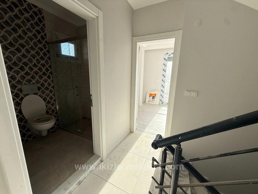 2+1 Brandneues Duplex-Sommerhaus Mit Garten Zum Verkauf In Payamlı, Seferihisar