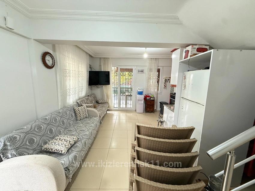 5+1-Maisonette-Villa Mit Großem Garten In Doğanbey, Seferihisar Zu Verkaufen