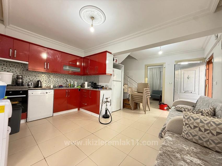 5+1-Maisonette-Villa Mit Großem Garten In Doğanbey, Seferihisar Zu Verkaufen