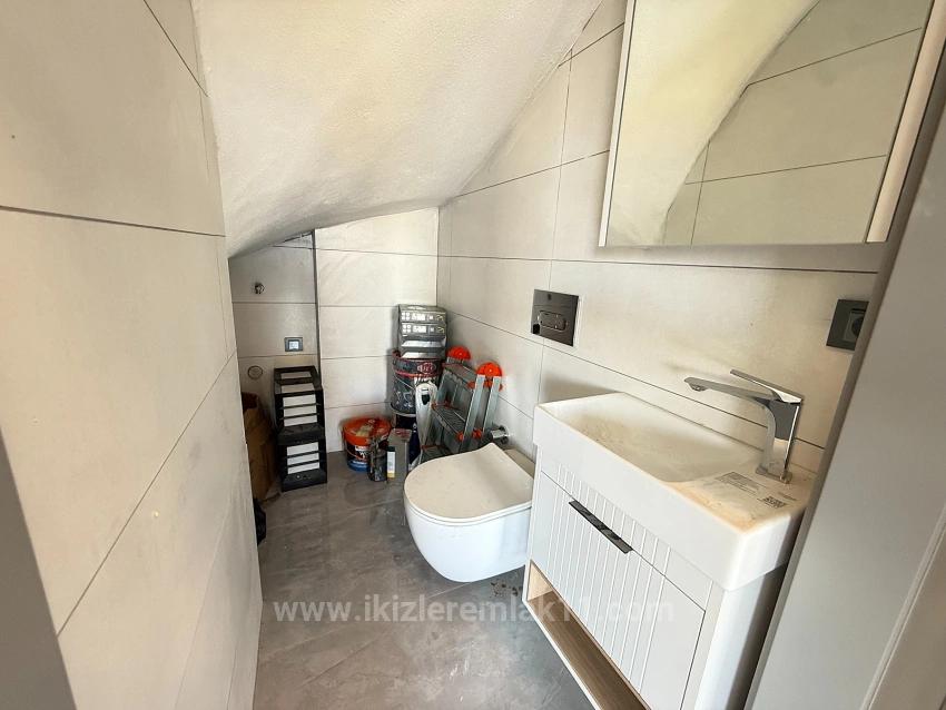 Luxuriöse, Brandneue 3+1-Zimmer-Villa Mit Garten In Meeresnähe In Doğanbey, Seferihisar, Zu Verkaufen.