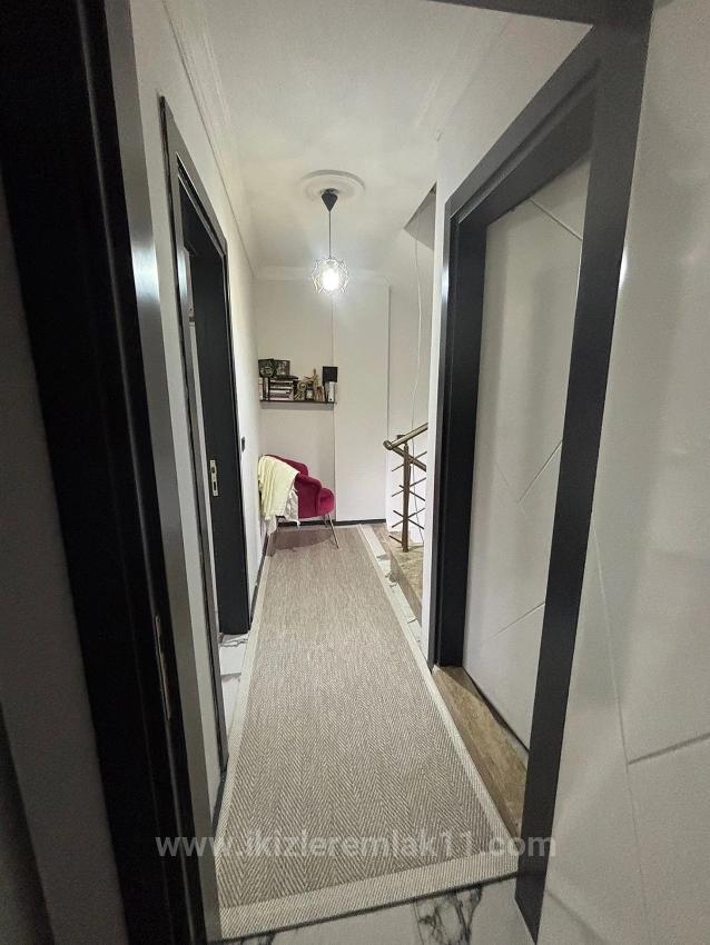 3+1 Maisonette-Ferienhaus Mit Garten Zum Verkauf In Seferihisar Doğanbey