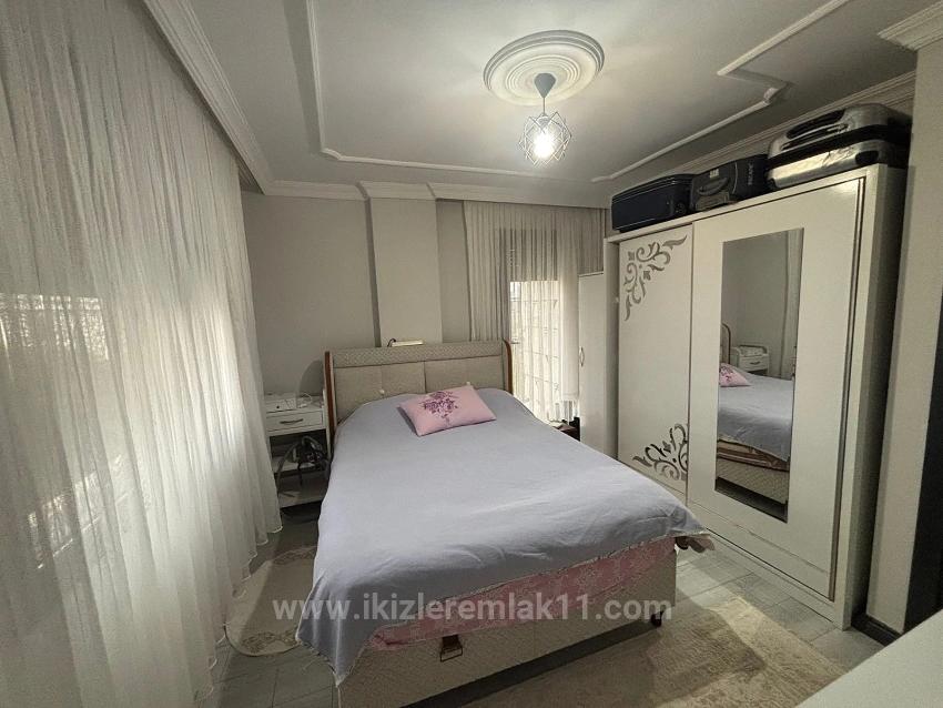 3+1 Maisonette-Ferienhaus Mit Garten Zum Verkauf In Seferihisar Doğanbey