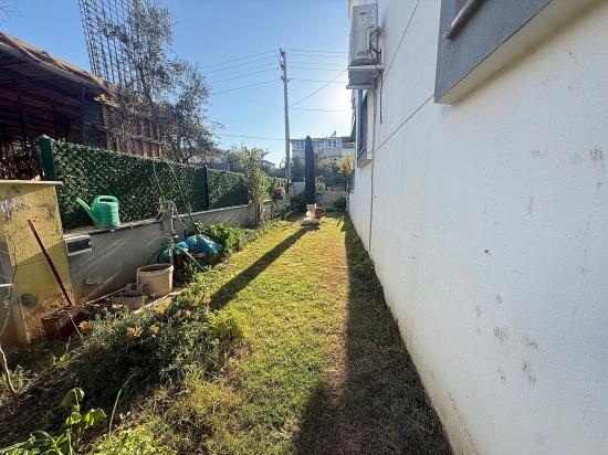 3+1 Villa Mit Garten In Meeresnähe In Doğanbey Zu Verkaufen
